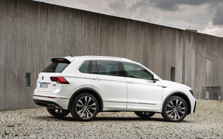 Volkswagen Tiguan 2021 r line