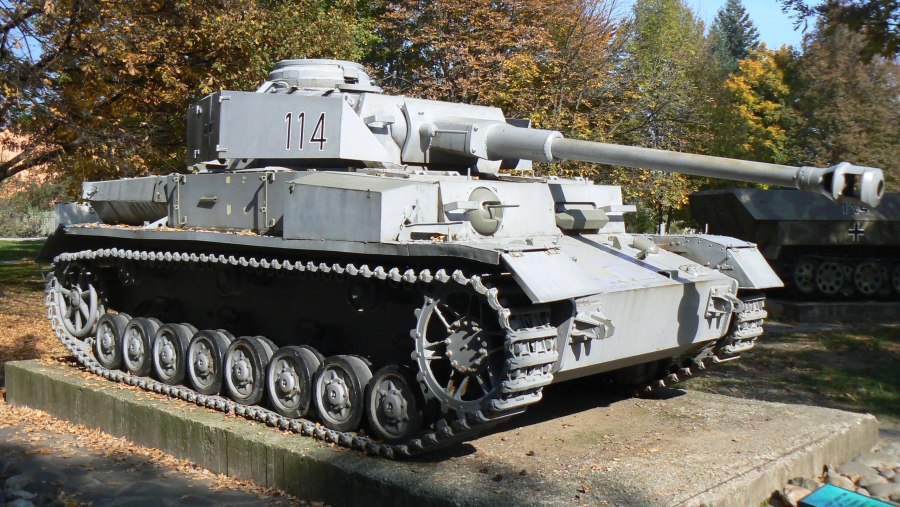 PZ.Kpfw.IV Ausf.f2