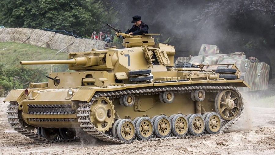 PZKPFW III танк
