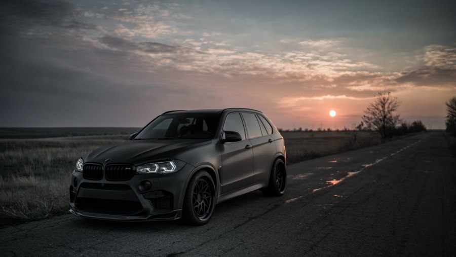 Машина Давидыча BMW x5m