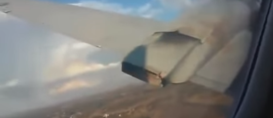 Boeing 737 иллюминатор крыло