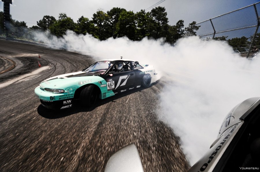Nissan Skyline r32 Drift