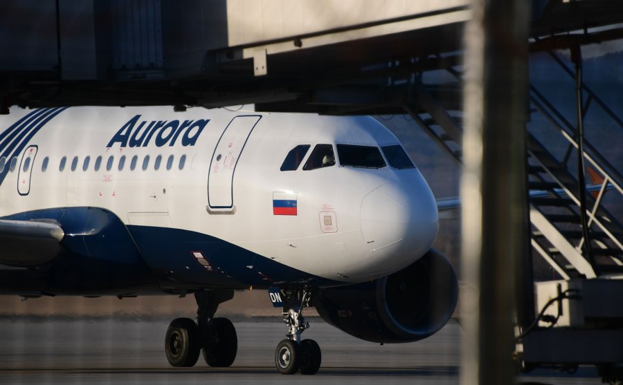 Ту-204-300 № 64039