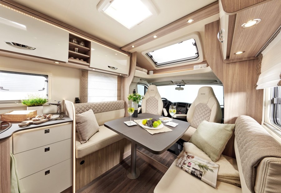 Автодом Airstream
