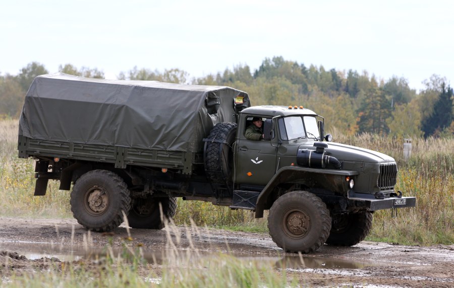 Урал грузовик 43206
