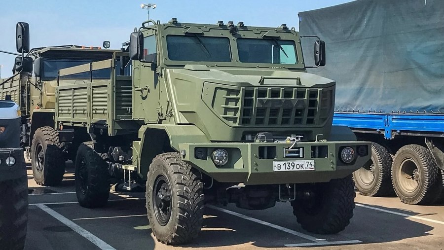 Урал грузовик 43206