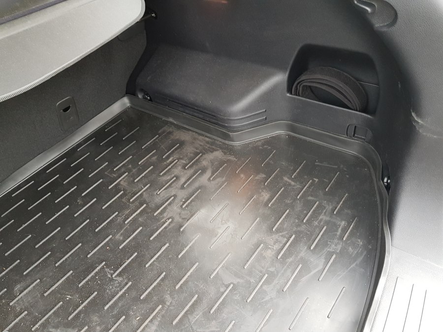 Коврик в багажник Geely Atlas