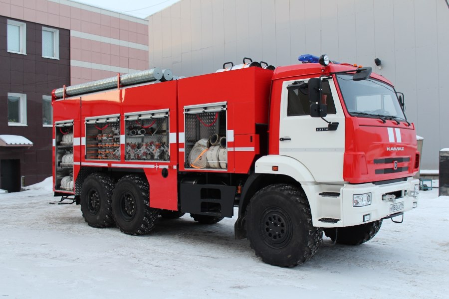 Урал 5557 пожарная автоцистерна
