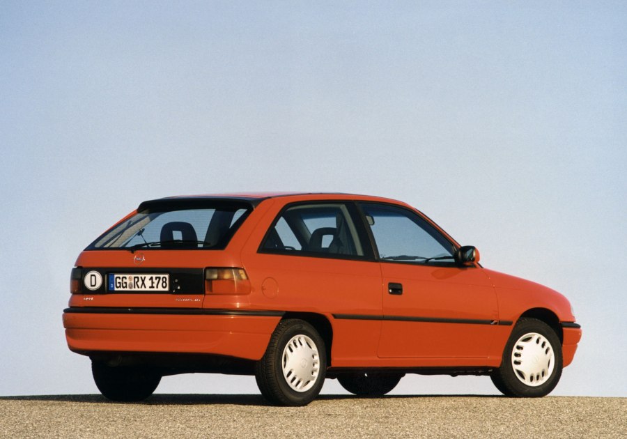 Opel Astra f 1997 хэтчбек