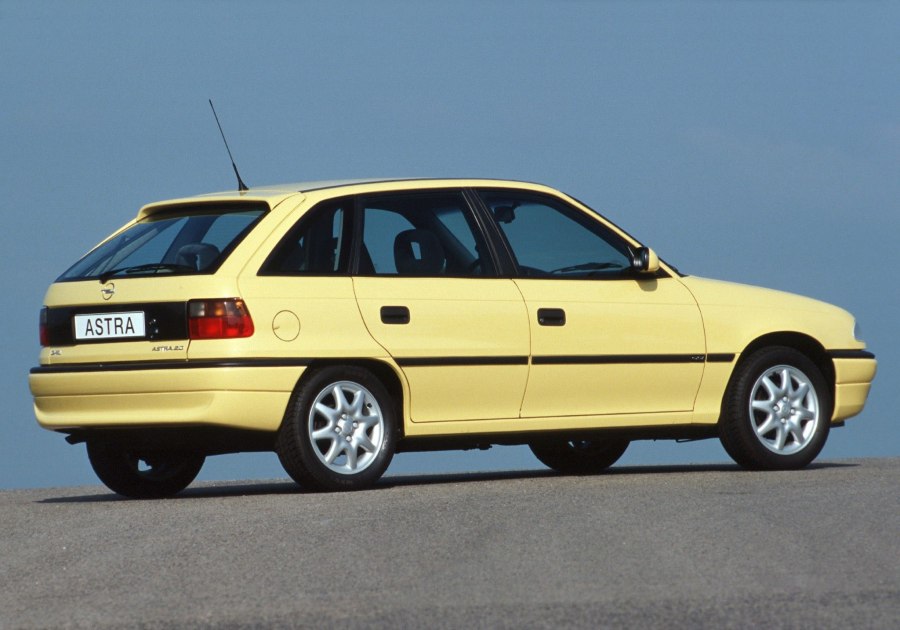 Opel Astra 1997 хэтчбек