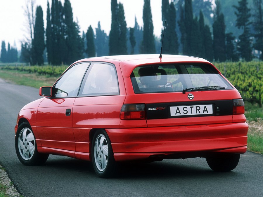 Opel Astra f хэтчбек 1.6