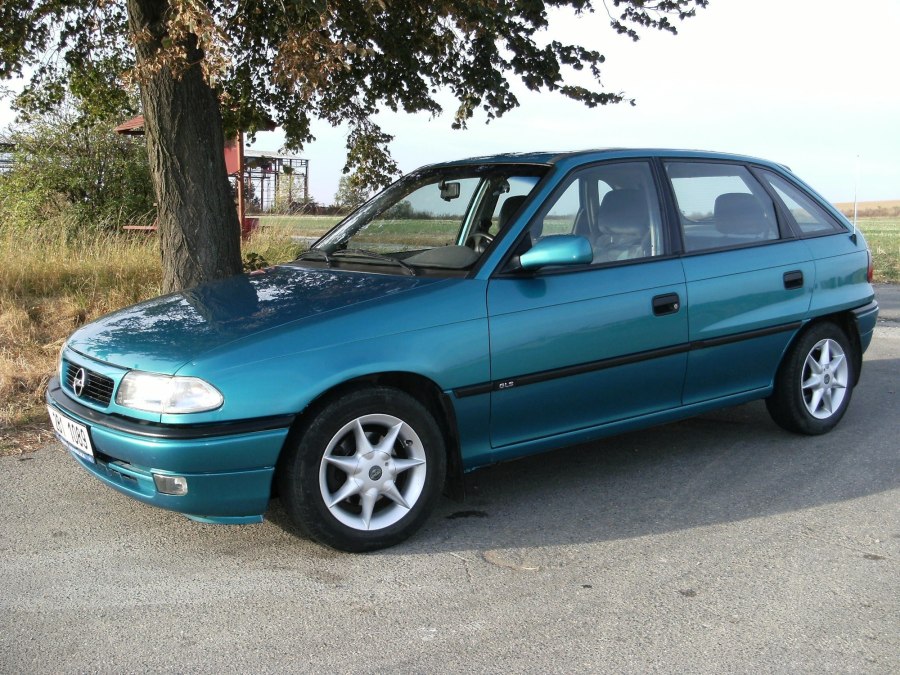 Opel Astra f хэтчбек