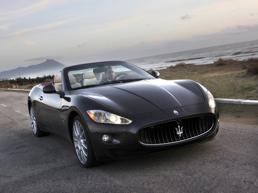 Maserati GRANCABRIO 2010