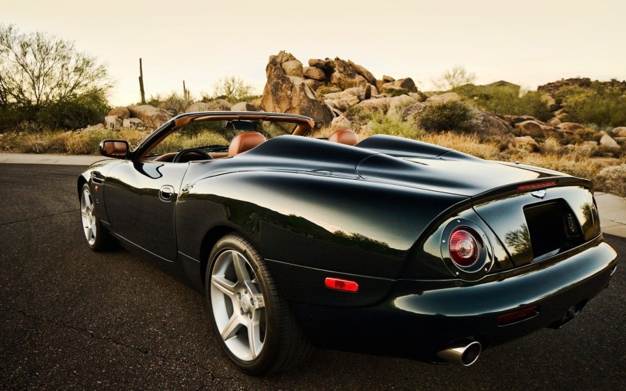 Aston Martin DB ar1 фото