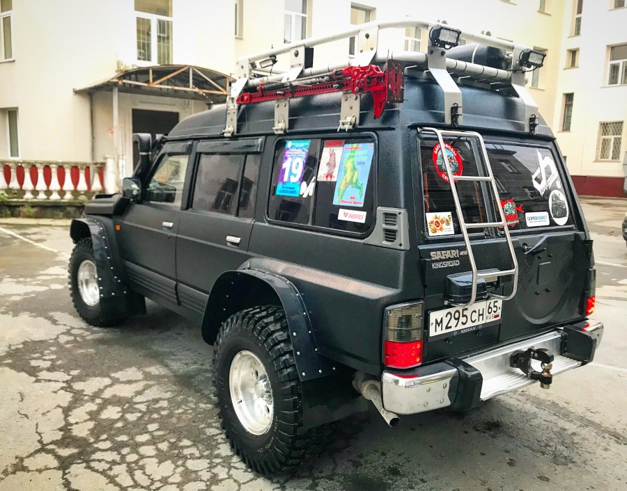 Nissan Safari y60