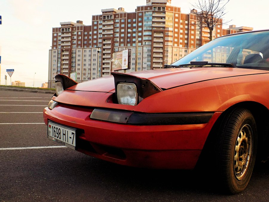 Mazda 323 bg