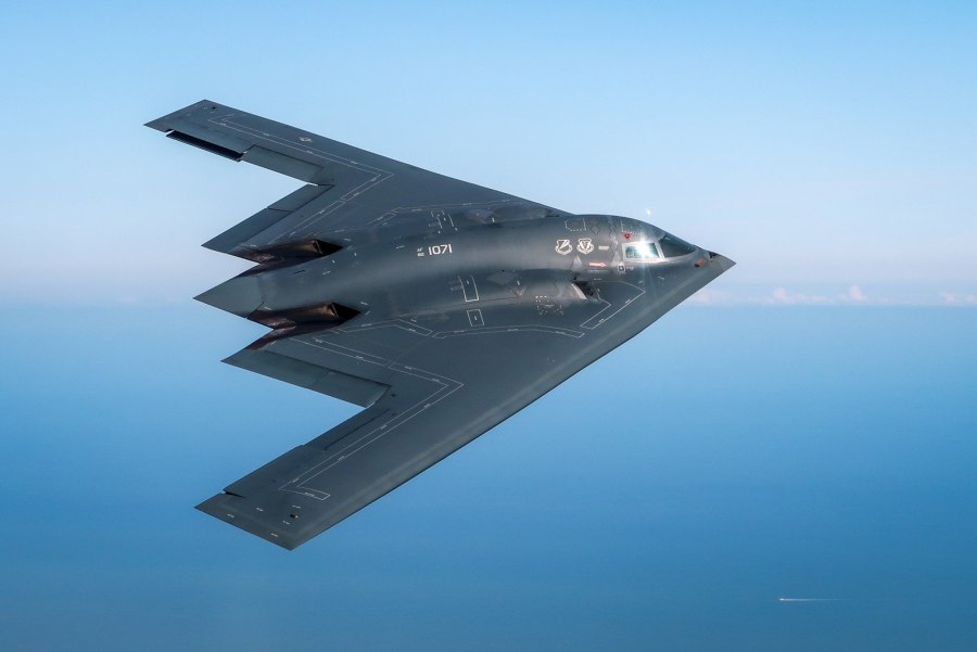 Northrop b-2 Spirit и f-117