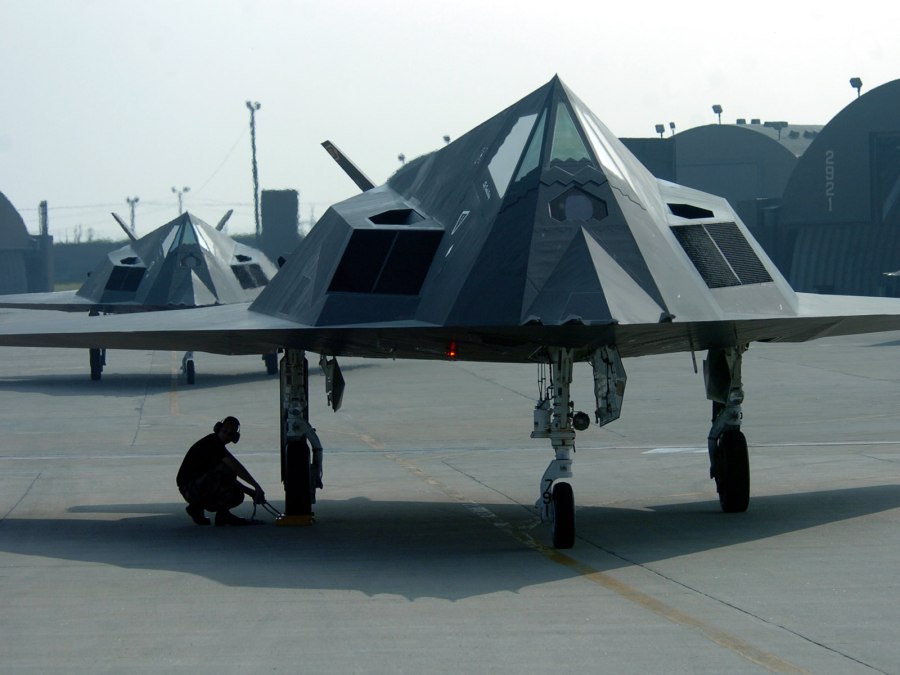Самолёт f 117 Nighthawk