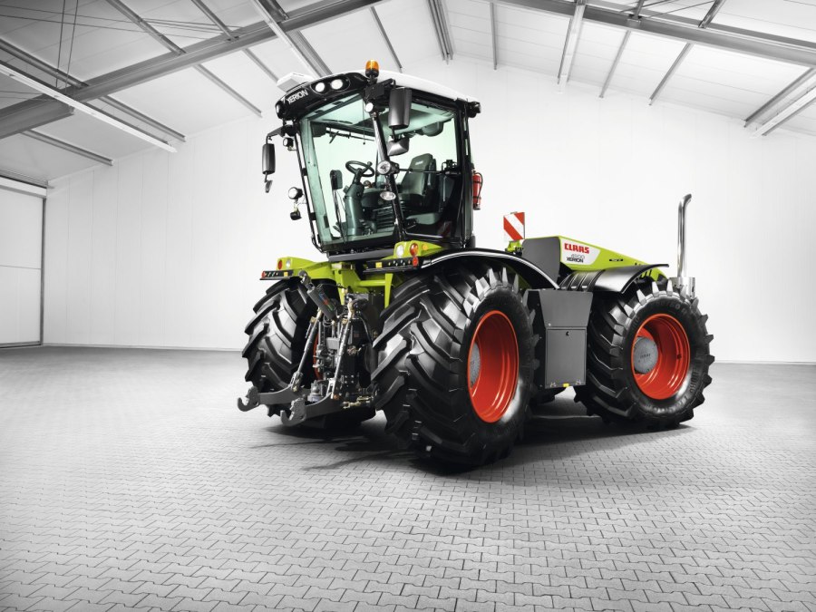 Трактор самоуправляемый John Deere