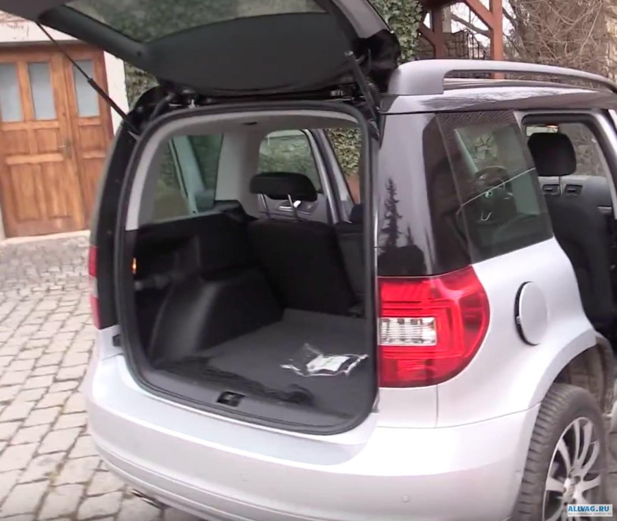 Suzuki Vitara Ford ECOSPORT И Skoda Yeti