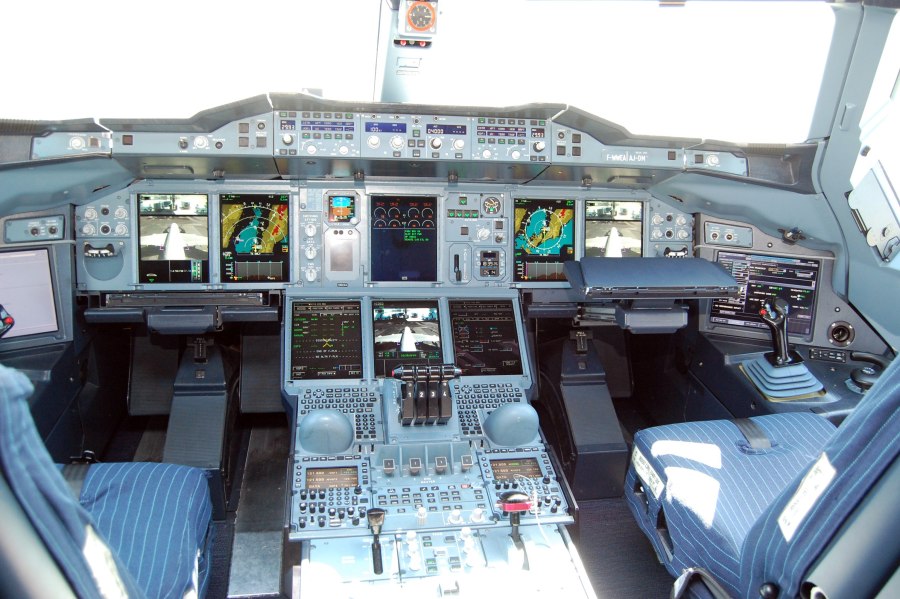 A380 Cockpit