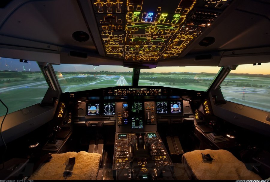 Airbus a330 кабина