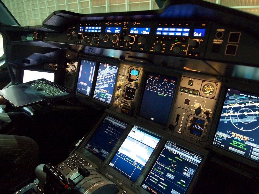 Аэробус а380 кабина