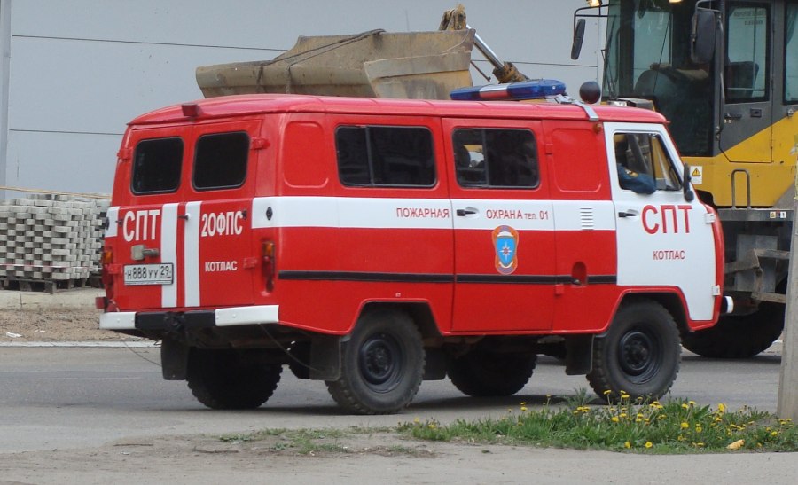 Пожарная машина легковая