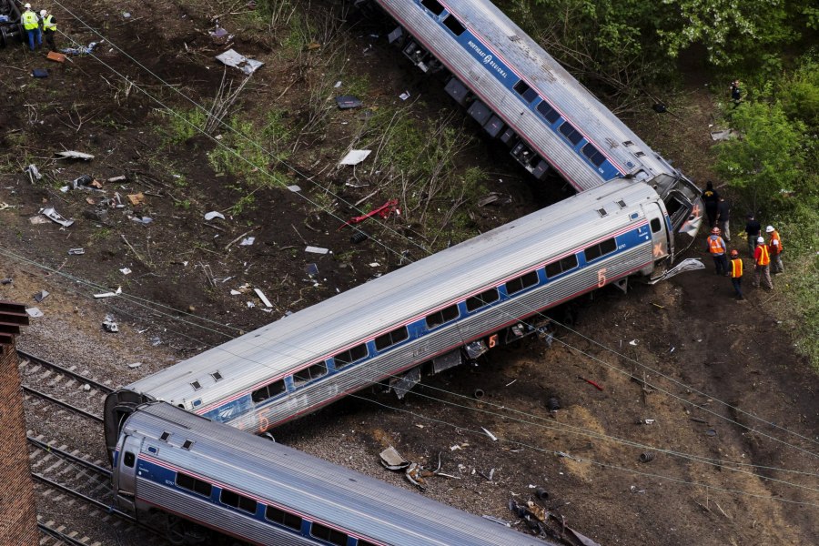 Поезда Америки Amtrak