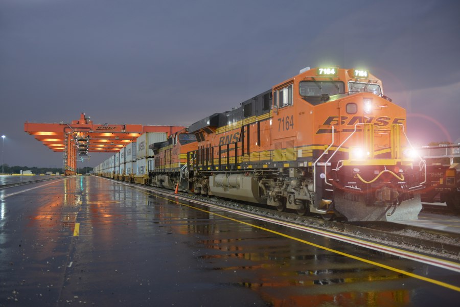 Железная дорога Amtrak поезд