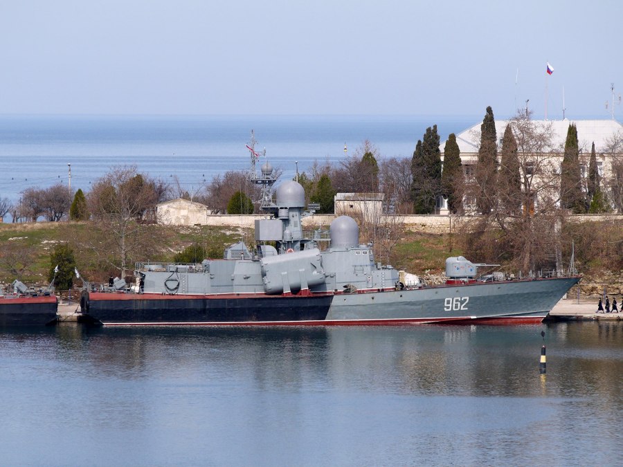 Ракетный катер р71 Шуя