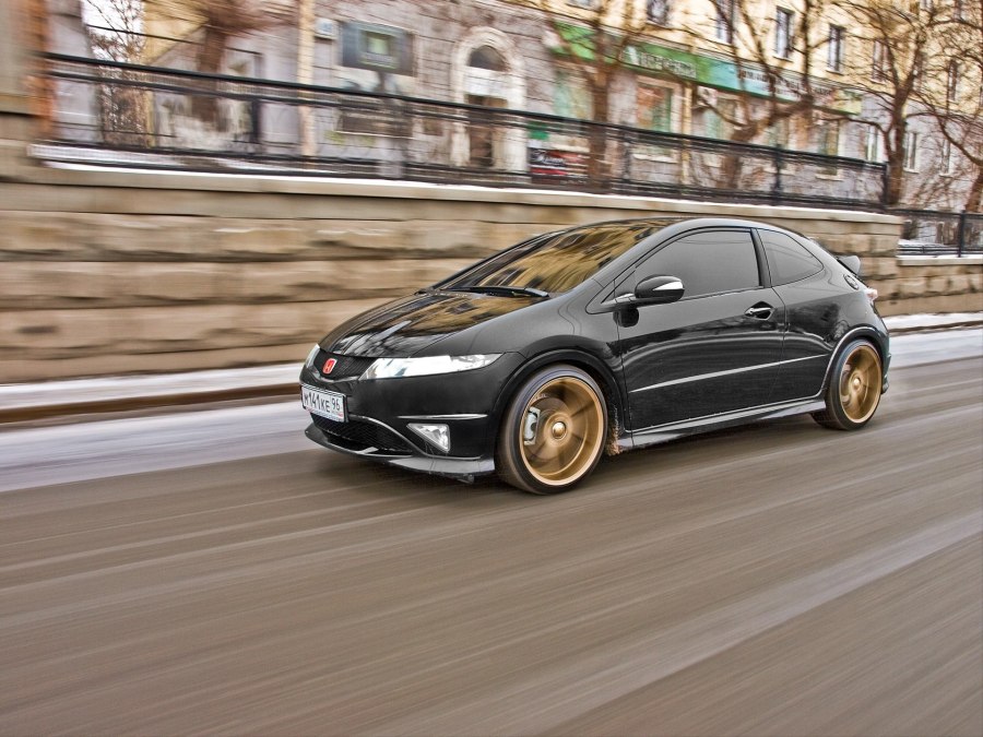 Honda Civic 5d 2008 r18