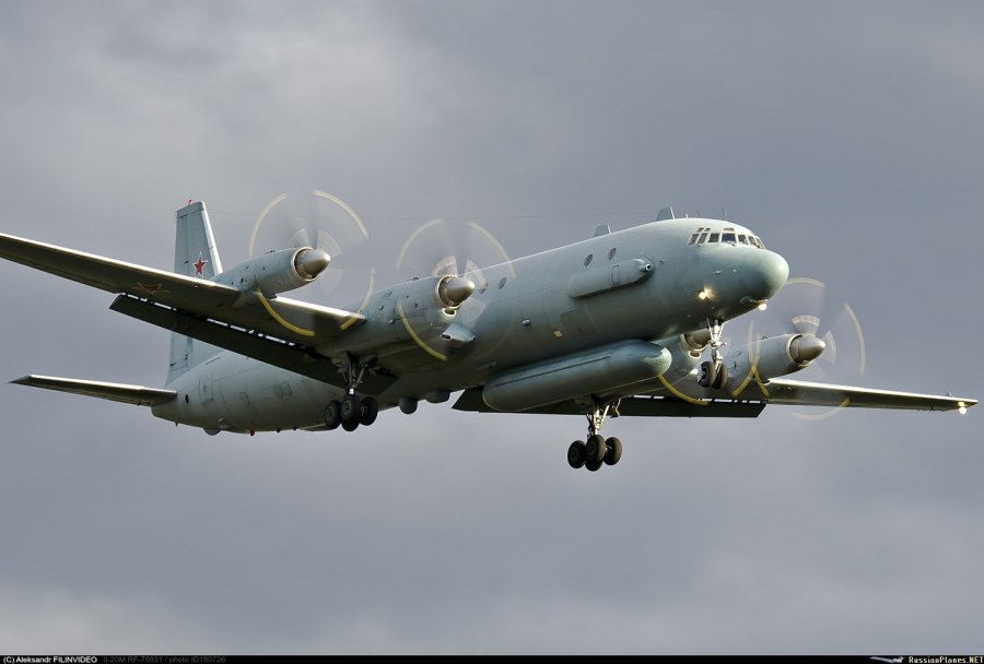 Фронтовой бомбардировщик ил-28