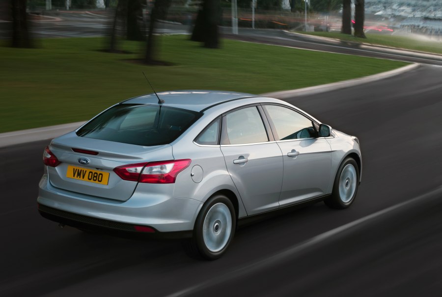 Ford Focus 2011 седан