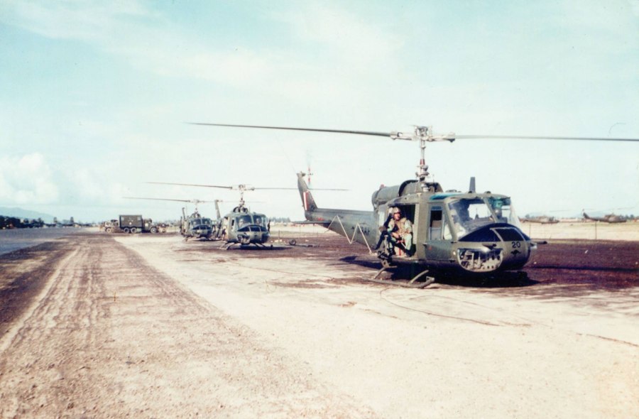 Uh-1b Iroquois во Вьетнаме