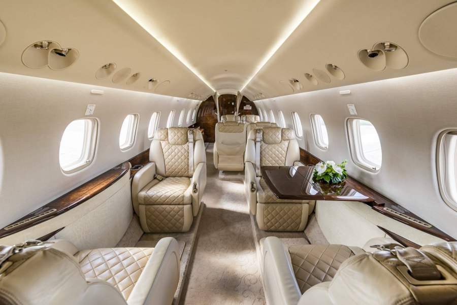 Самолет Embraer Legacy 600