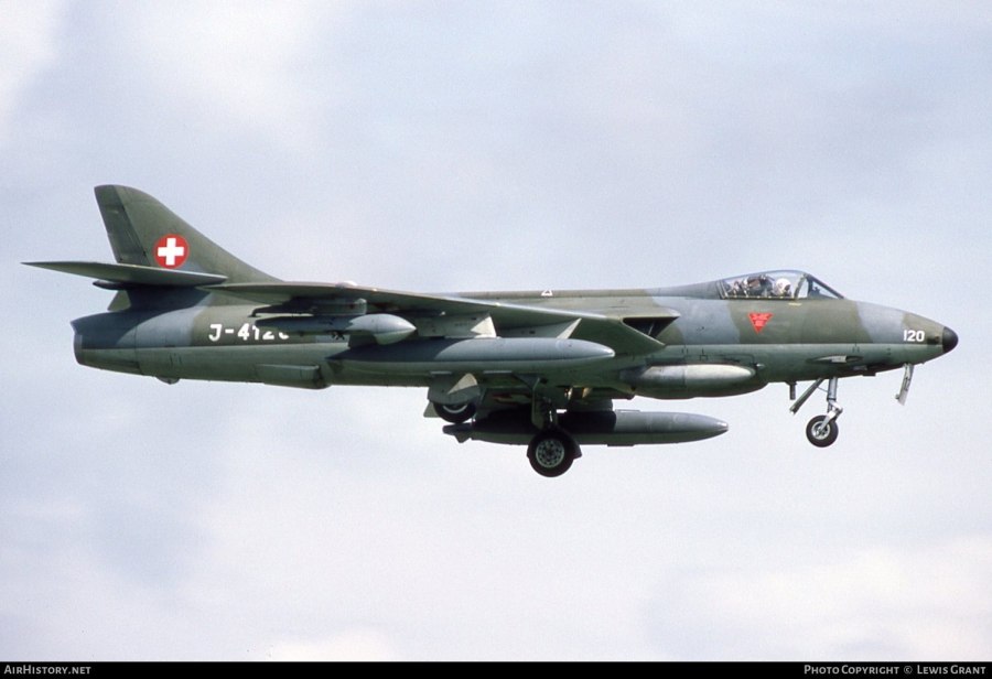 Самолет Hawker Hunter, f6