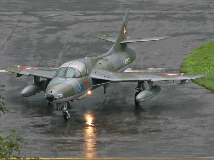 Hawker Hunter Swiss Air Force j-4078