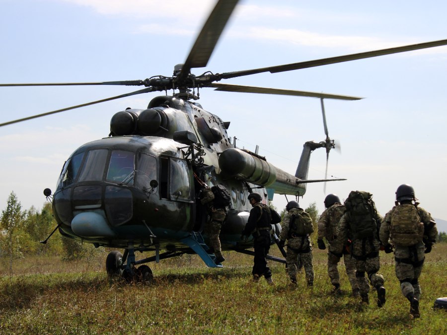 Ми-8 вертолет ВДВ