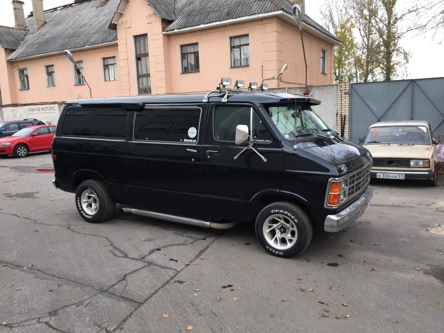 Dodge Ram van 1997