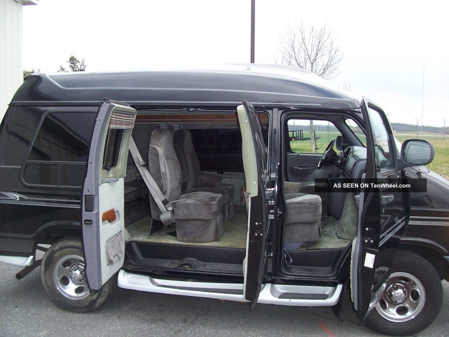 Dodge Ram van 1994