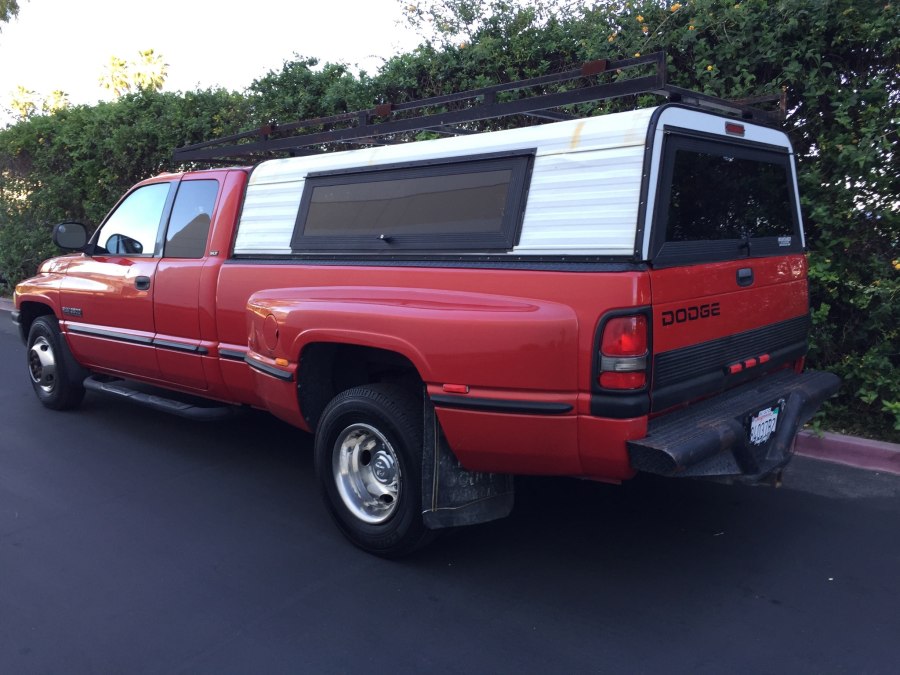 Dodge Ram van 1988