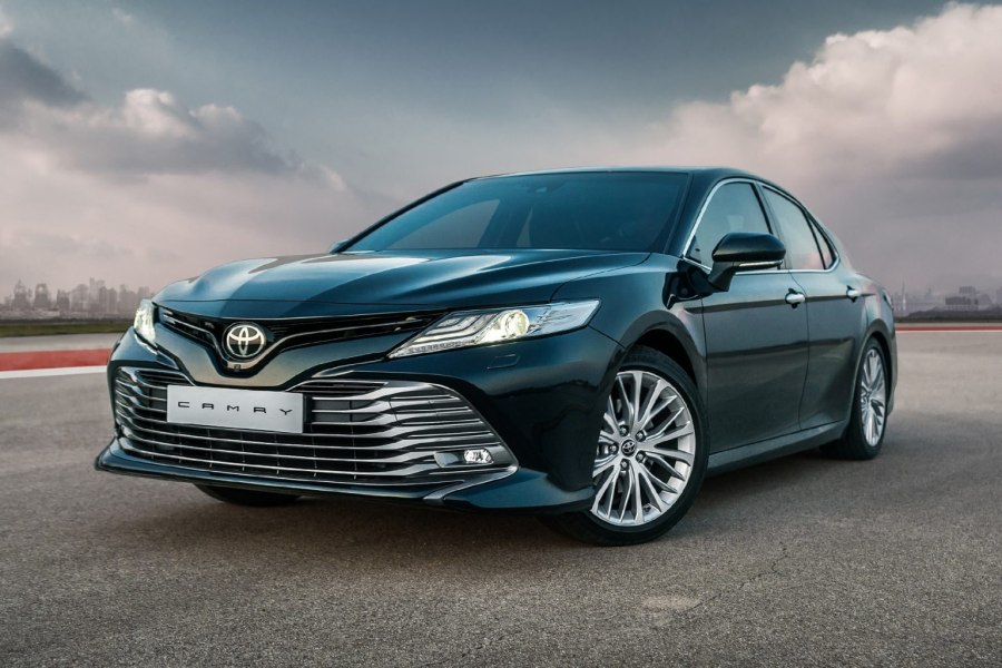 Toyota Camry xv70 2020