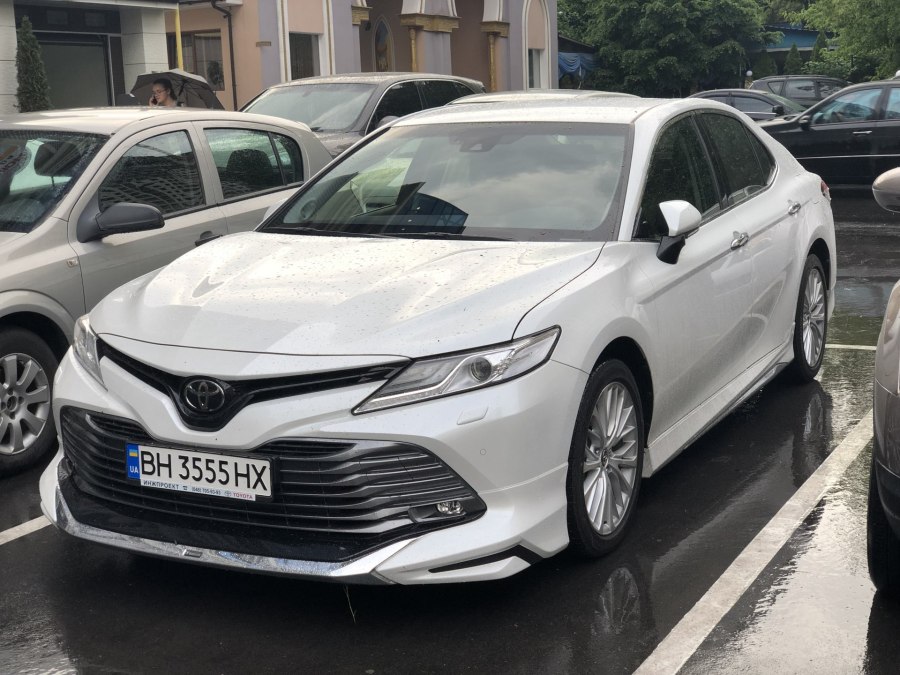 Toyota Camry 70