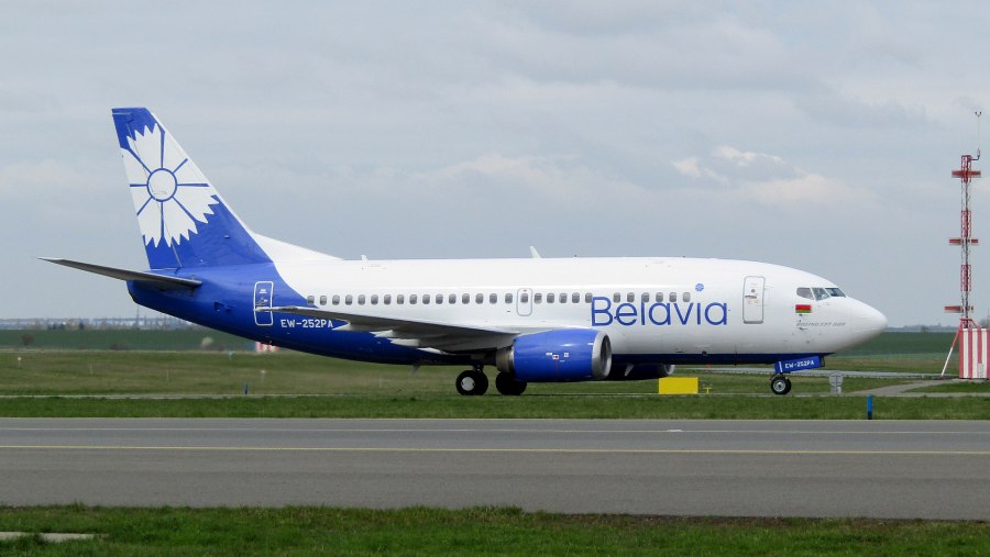 Белавиа Boeing 737-700