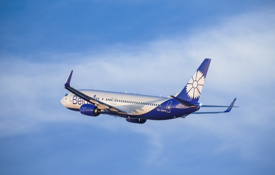 Боинг 737-800 Belavia