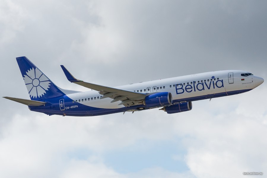 Белавиа Boeing 737-800 ливрея