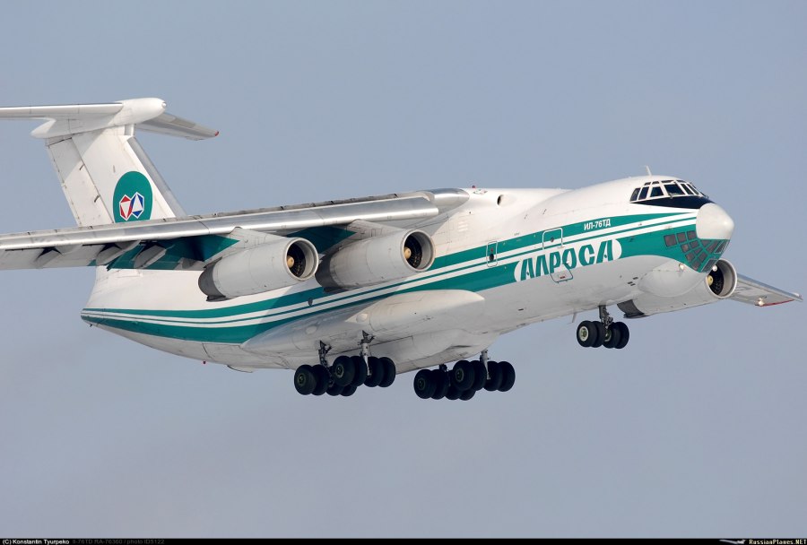 Самолёт АЛРОСА ил 76 ТД
