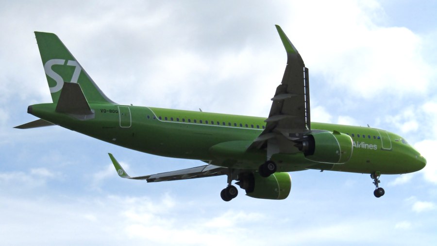 S7 Боинг 737 Neo