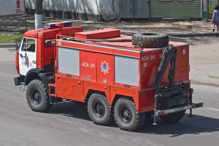 Аварийно-спасательный автомобиль аса-20